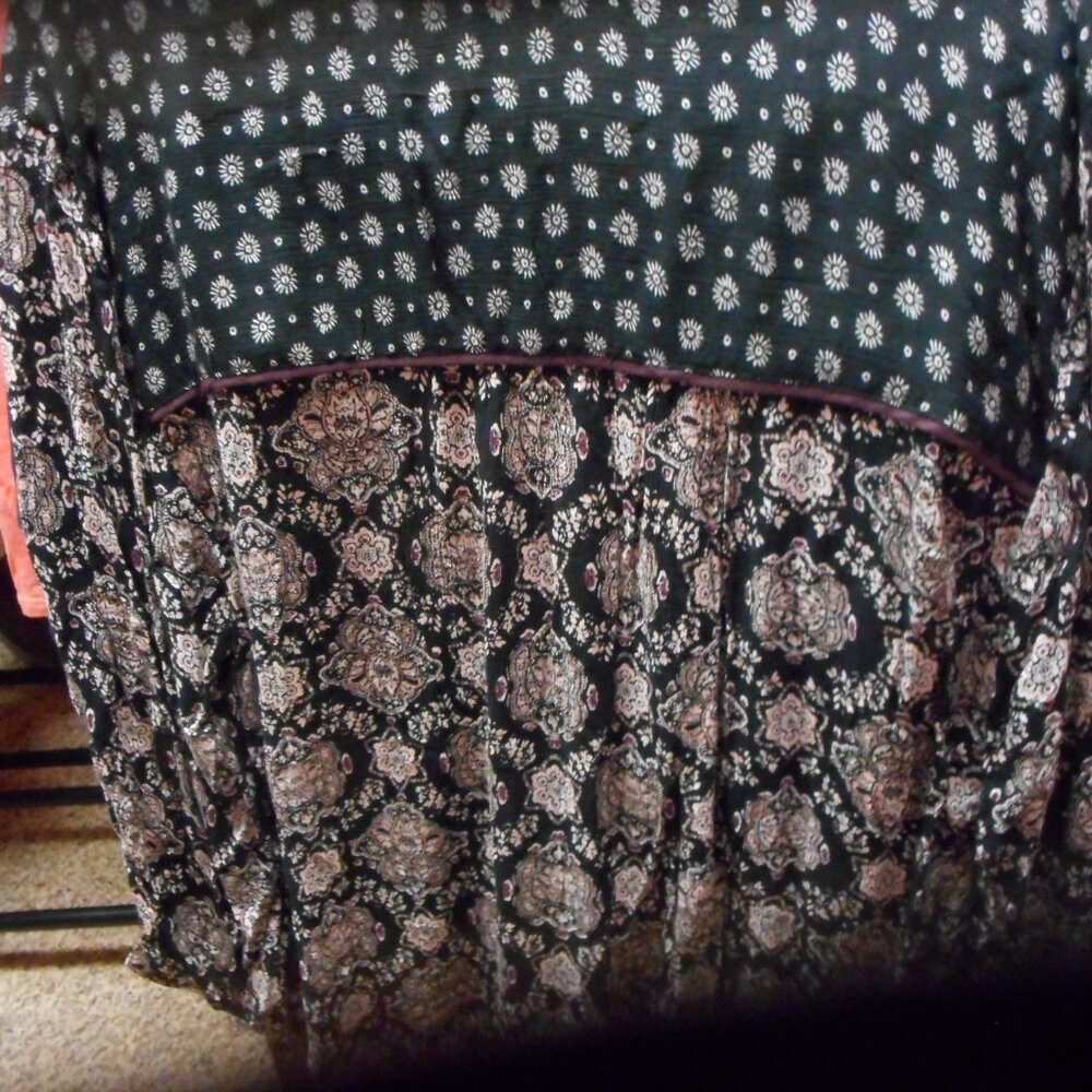 STYLE & CO - LOVELY, TRENDING, WOMEN'S BLOUSE, SZ XL.  MULTI COLORS, - Picture 2 of 6